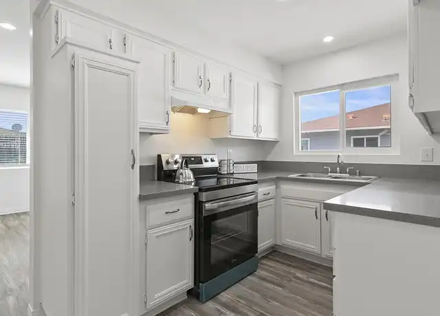 Property at 20757 Plum Canyon Rd Unit 1, Santa Clarita, CA, 91350, 2 beds, 1 bath, [object Object]