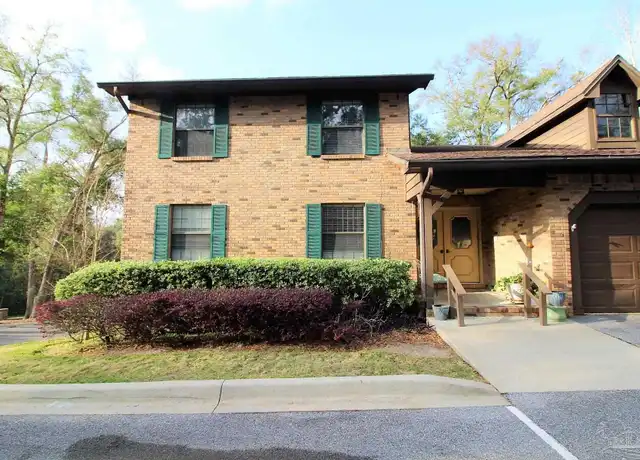 Property at 4831 E Olive Rd Unit 4B, Pensacola, FL, 32514, 3 beds, 2 baths, [object Object]