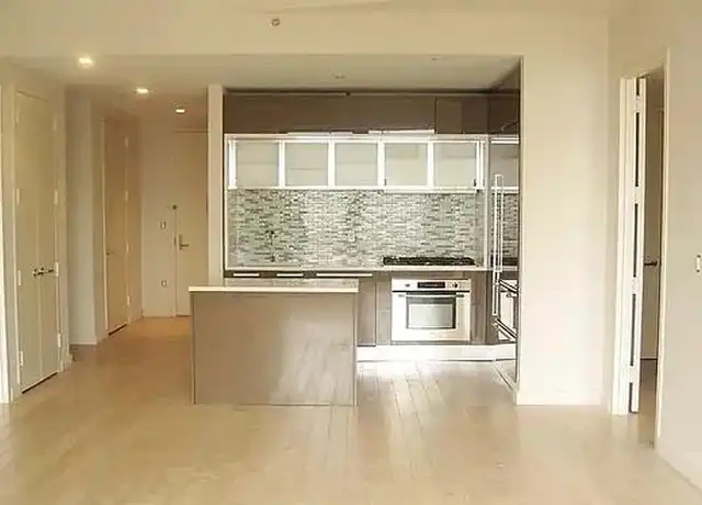 Property at 75 Wall St Unit 34P, New York, NY, 10005, 2 beds, 3 baths, [object Object]