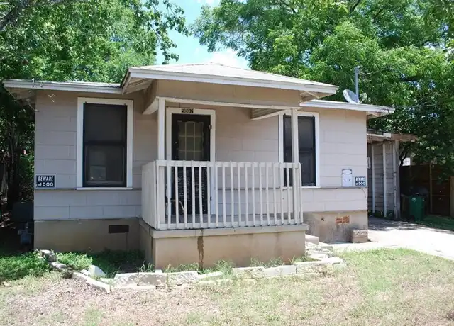 Property at 5002 Lott Ave, Austin, TX, 78721, 3 beds, 1 bath, [object Object]