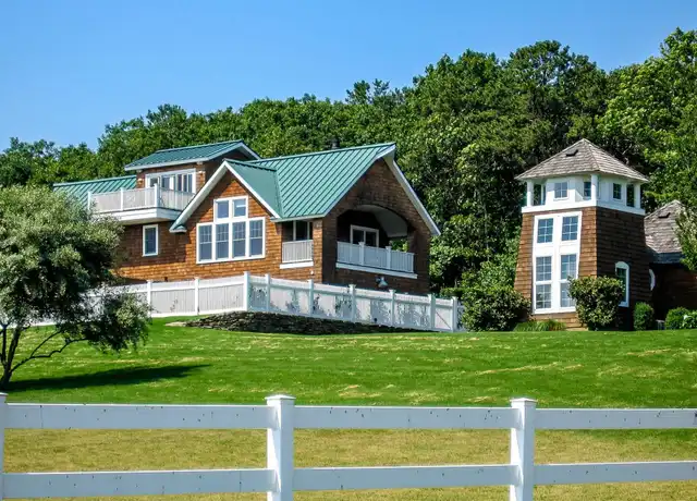Property at 90 Lopers Path, Water Mill, NY, 11976, 5 beds, 3.5 baths, [object Object]