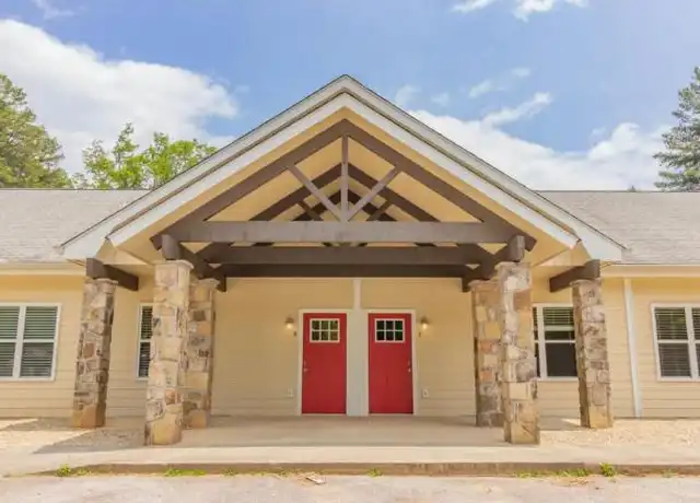 Property at 196 Ridgecrest Cir, Clayton, GA, 30525, 3 beds, 1 bath, [object Object]