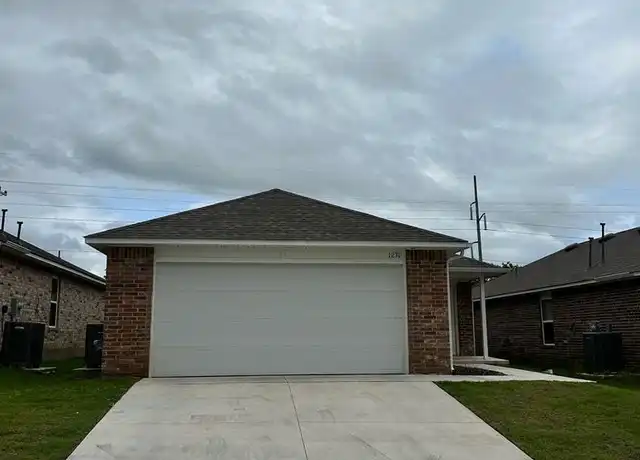 Property at 1231 Tortoise Wood Rd, Norman, OK, 73071, 3 beds, 2 baths, [object Object]