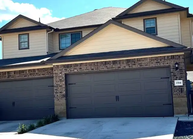 Property at 1514 Lucille St, Seguin, TX, 78155, 3 beds, 2.5 baths, [object Object]