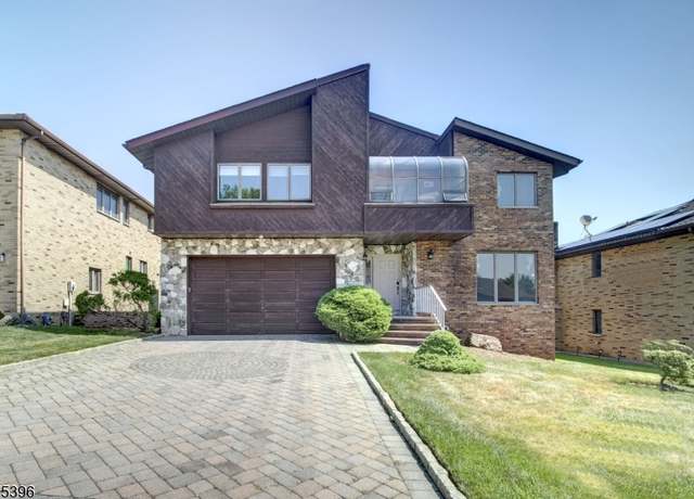 Photo of 18 Jani Ct, Clifton, NJ 07013