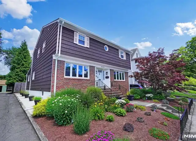 Property at 27 Brookfield Rd, Montclair, NJ, 07043, 2 beds, 2 baths, [object Object]