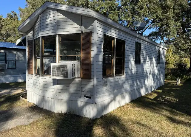 Property at 19400 Southeast Highway 42 Lot 12, Umatilla, FL, 32784, 1 bed, 1 bath, [object Object]