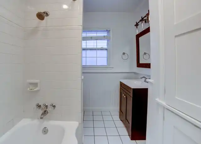 Property at 2660 S Quebec Ave, Tulsa, OK, 74114, 3 beds, 1 bath, [object Object]