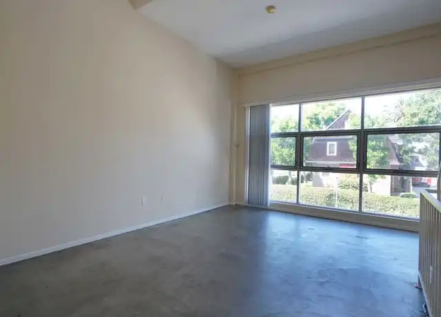 Property at 922 W 23rd St Unit 202, Los Angeles, CA, 90007, 2 beds, 2 baths, [object Object]