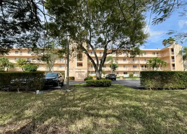 Property at 6935 Huntington Ln #208, Delray Beach, FL, 33446, 2 beds, 2 baths, [object Object]