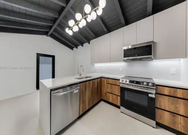 Property at 1043 NW 48th St, Miami, FL, 33127, 3 beds, 2 baths, [object Object]