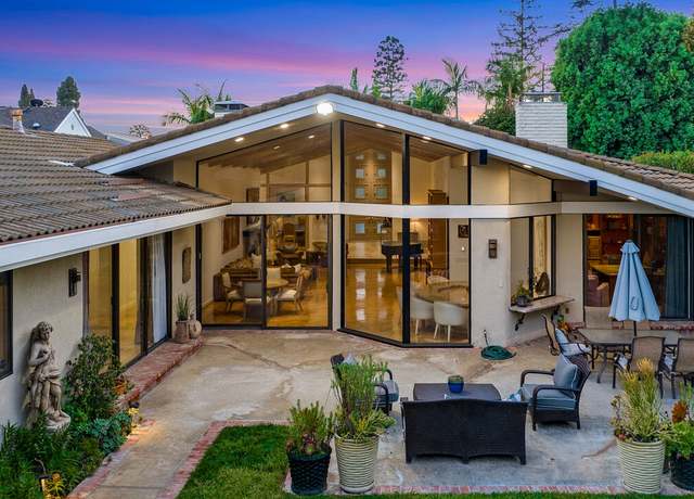 1109 Calle Vista Dr