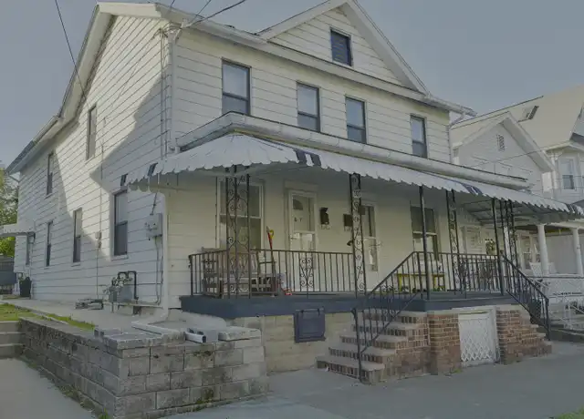 Property at 107 N Sumner Ave, Scranton, PA, 18504, 2 beds, 1.5 baths, [object Object]