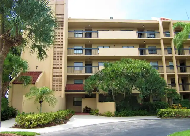 Property at 600 Egret Cir #7201, Delray Beach, FL, 33444, 2 beds, 2 baths, [object Object]
