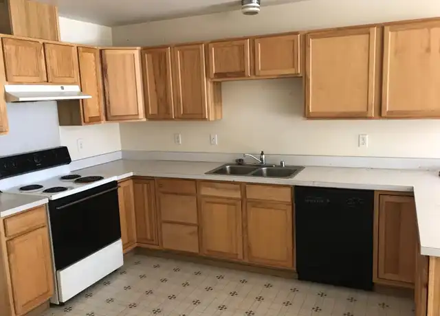 Property at 19510 Pecan St SW Unit B, Rochester, WA, 98579, 2 beds, 1 bath, [object Object]