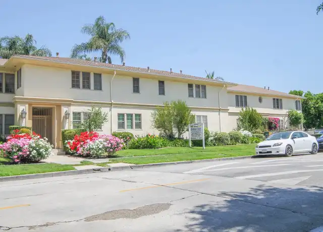 Property at 15127 Dickens St Unit 15129-E, Sherman Oaks, CA, 91403, 0 beds, 1 bath, [object Object]
