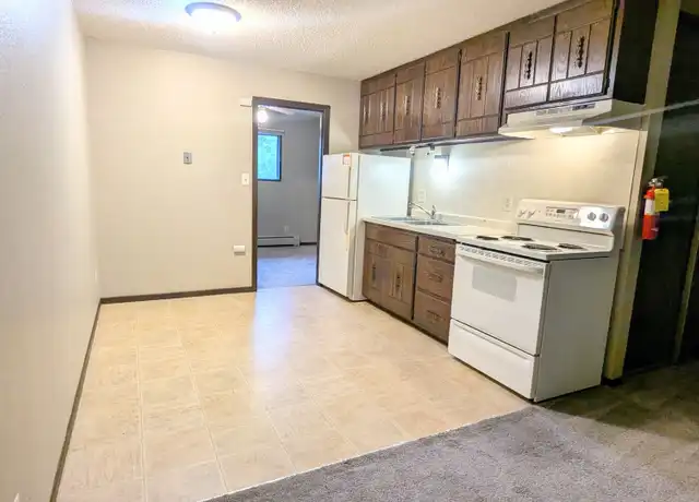 Property at 1439 Case Ave E Unit 7, St Paul, MN, 55106, 1 bed, 1 bath, [object Object]
