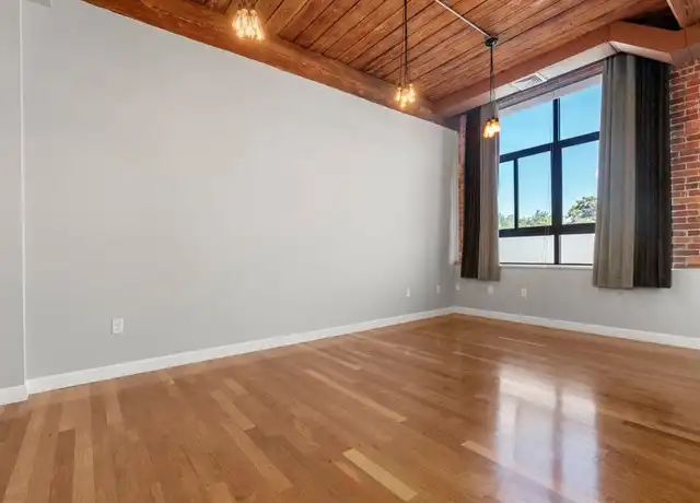 Property at 10 Linwood St #111, Malden, MA, 02148, 2 beds, 1 bath, [object Object]