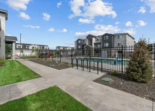 Property at Telluride Apartments - 597 N Maple Grove Rd, Boise, ID, 83704, 1 bed, 1 bath, [object Object]