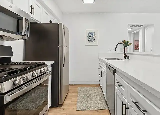 Property at Arrive Laurie Lane - 555 Laurie Ln, Thousand Oaks, CA, 91360, 1-2 bed, 1-2 bath, [object Object]