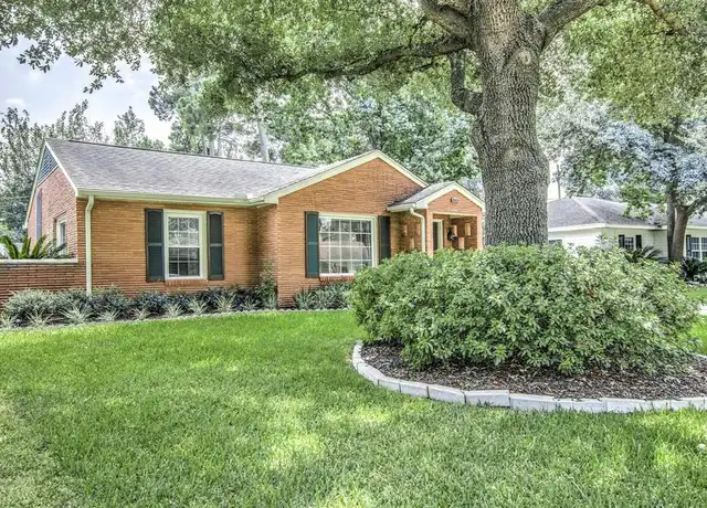 Property at 1607 Libbey Dr, Houston, TX, 77018, 2 beds, 1 bath, [object Object]