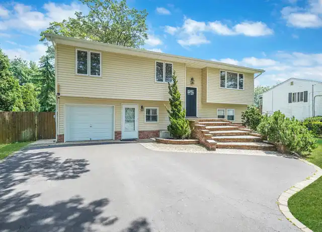 Property at 2387 Chestnut Ave, Ronkonkoma, NY, 11779, 4 beds, 2 baths, [object Object]