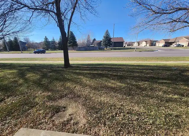 Property at Prairie Gardens Apartments - 4512 E 42nd St, Sioux Falls, SD, 57110, 2 beds, 1 bath, [object Object]
