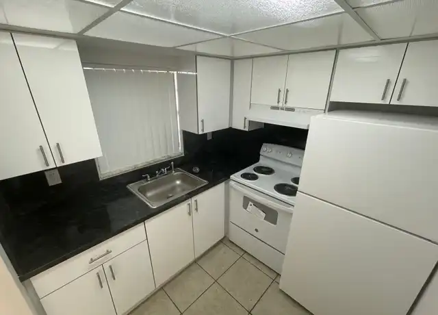 Property at 11625 Canal Dr Unit 13, Miami, FL, 33181, 1 bed, 1 bath, [object Object]