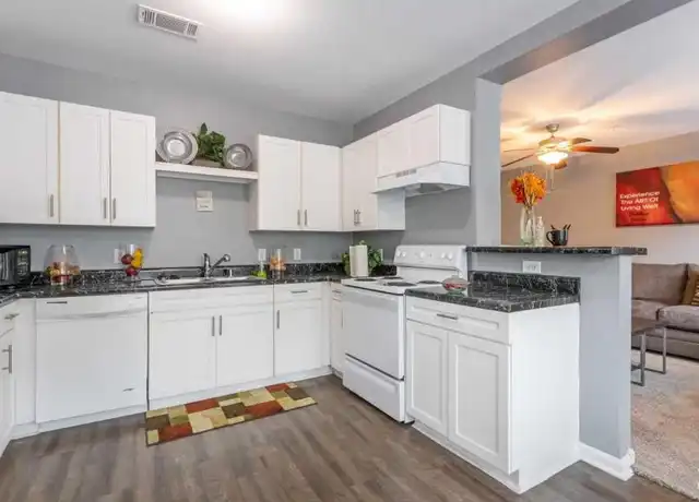 Property at 5154 Griggs Rd, Houston, TX, 77021, 2 beds, 2 baths, [object Object]