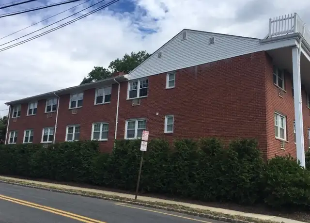 Property at 195 Main St Unit 1B, Millburn, NJ, 07041, 1 bed, 1 bath, [object Object]