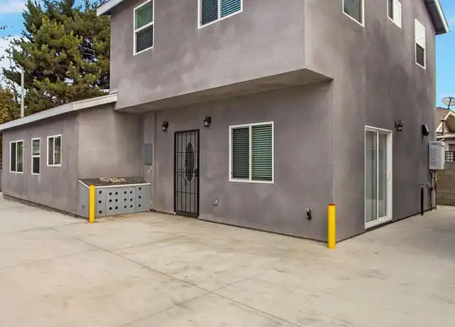 Property at 1740 Rose Ave Unit B, Long Beach, CA, 90813, 3 beds, 1.5 baths, [object Object]