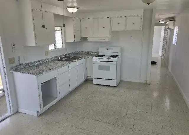 Property at 2065 Atwater Blvd Unit 17, Atwater, CA, 95301, 2 beds, 1 bath, [object Object]
