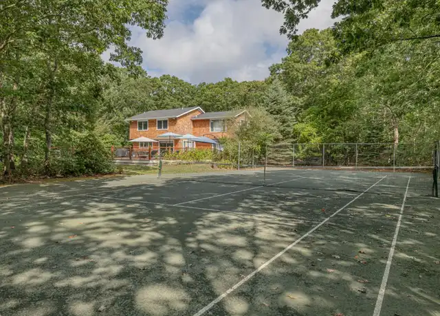 Property at 26 N Quarter Rd, Westhampton, NY, 11977, 7 beds, 3 baths, [object Object]