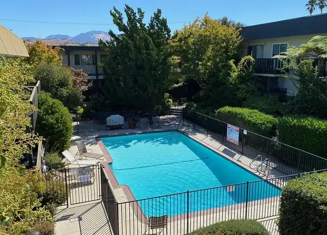 Photo of 1365 Mt Pisgah Rd, Walnut Creek, CA 94596