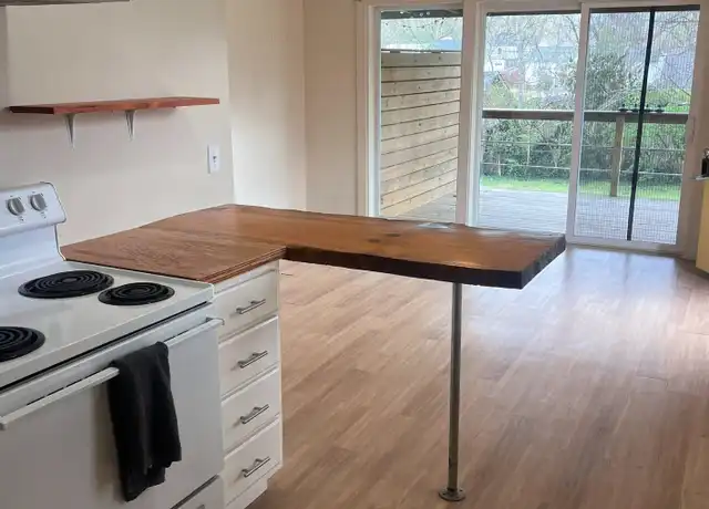 Property at 909 Maplewood Pl Unit B, Nashville, TN, 37216, 2 beds, 1 bath, [object Object]