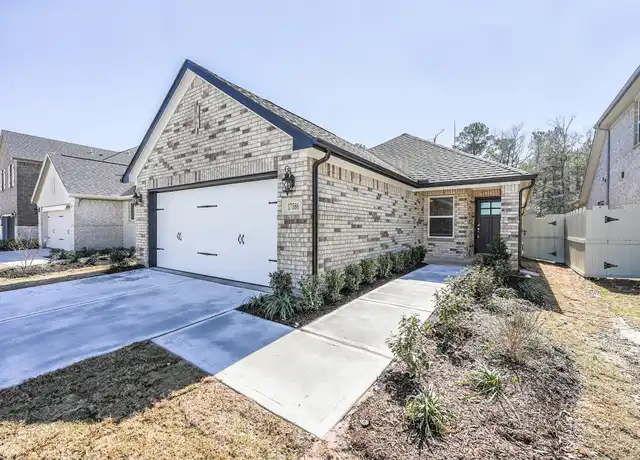 Property at 17586 Rosette Grass Dr, Conroe, TX, 77385, 4 beds, 2 baths, [object Object]