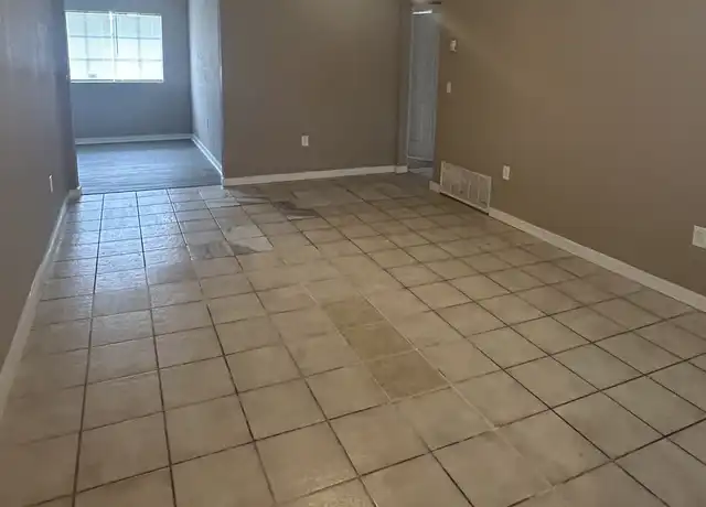 Property at 425 NW 85th St, Oklahoma City, OK, 73114, 3 beds, 1 bath, [object Object]