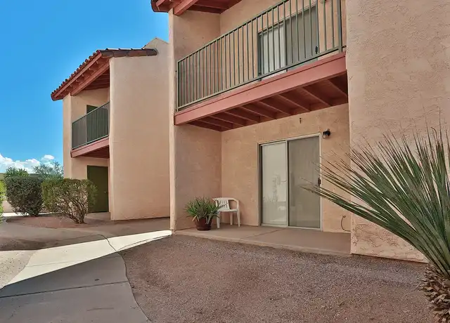 Property at Shadow Ridge - 4040 E Fort Lowell Rd, Tucson, AZ, 85712, 1 bed, 1 bath, [object Object]