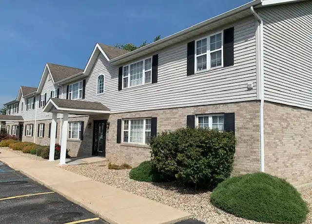 Property at 1615 Firestone Ln Unit H, Valparaiso, IN, 46383, 1 bed, 1.5 baths, [object Object]