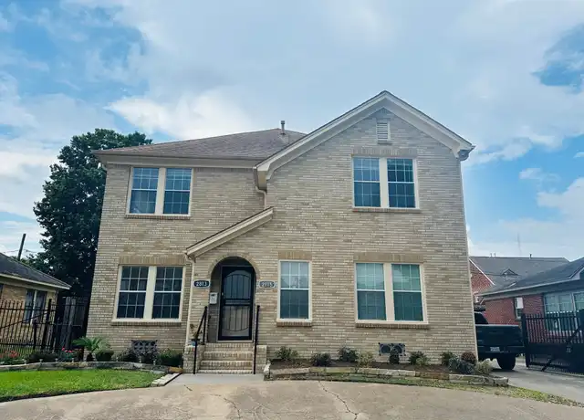 Property at 2815 Wentworth St, Houston, TX, 77004, 2 beds, 1 bath, [object Object]