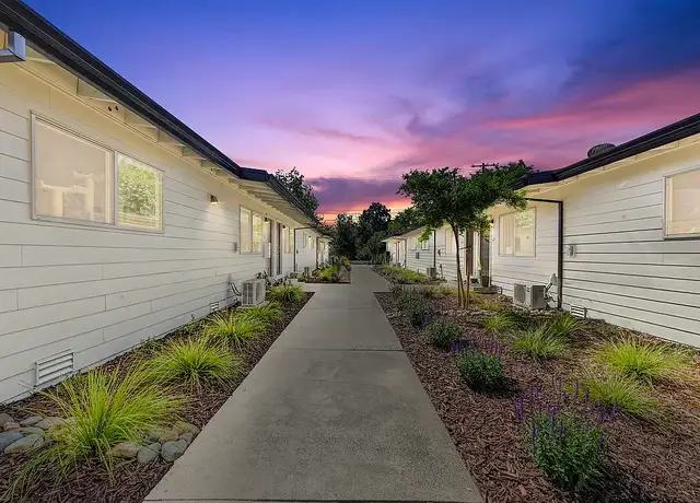 Photo of 1212 Bidwell St, Folsom, CA 95630