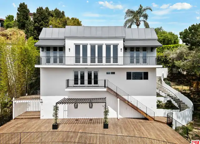 Property at 1539 Viewsite Dr, Los Angeles, CA, 90069, 3 beds, 2.5 baths, [object Object]
