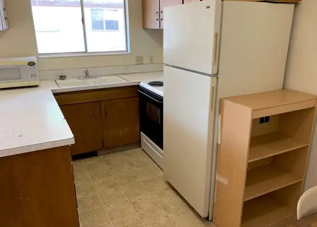 Property at 527 E 700 N Unit 2A, Logan, UT, 84321, 2 beds, 1.5 baths, [object Object]