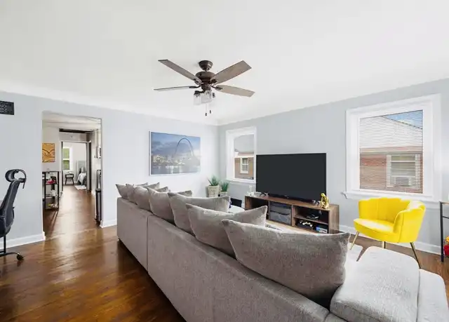 Property at 2260 Woodson Rd, Saint Louis, MO, 63114, 1 bed, 1 bath, [object Object]