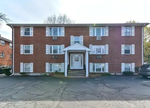 Property at 122 Decatur St #12, Arlington, MA, 02474, 1 bed, 1 bath, [object Object]