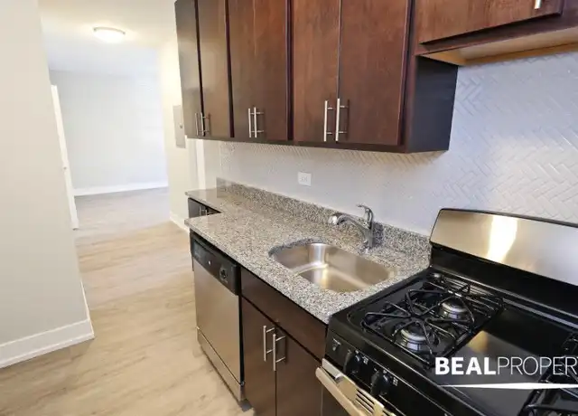 Property at 703 W Brompton Ave Unit 703-13, Chicago, IL, 60657, 1 bed, 1 bath, [object Object]