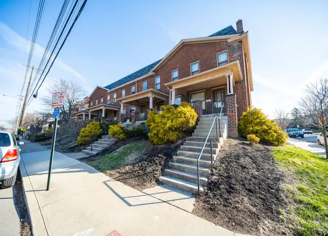 Property at 828-838 Dennison Ave Unit 828, Columbus, OH, 43215, 3 beds, 1 bath, [object Object]