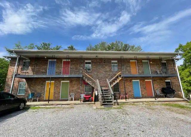 Property at 116 Highland Ave, Church Hill, TN, 37642, 1 bed, 1 bath, [object Object]