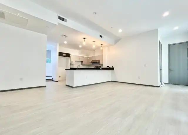 Property at 1063 S Wooster St Unit 102, Los Angeles, CA, 90035, 2 beds, 2 baths, [object Object]