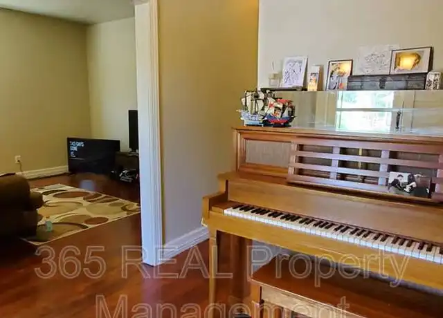 Property at 1431 11th St Unit A, Greeley, CO, 80631, 1 bed, 1 bath, [object Object]